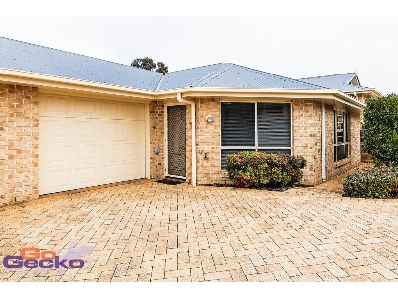 9/68 Holberton Street, Rockville QLD 4350