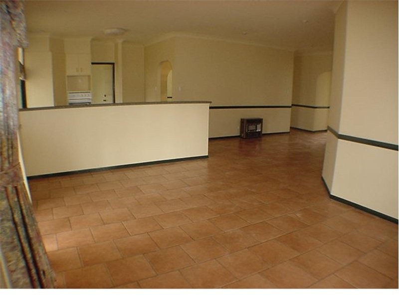 Kearneys Spring QLD 4350