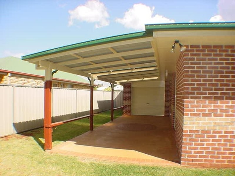 Kearneys Spring QLD 4350