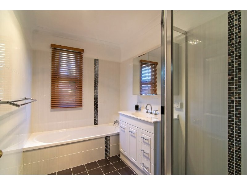 5 Roseberry Street, North Toowoomba QLD 4350