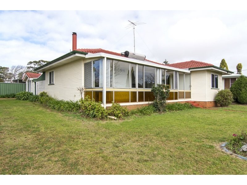 18 Perina Street, Wilsonton QLD 4350