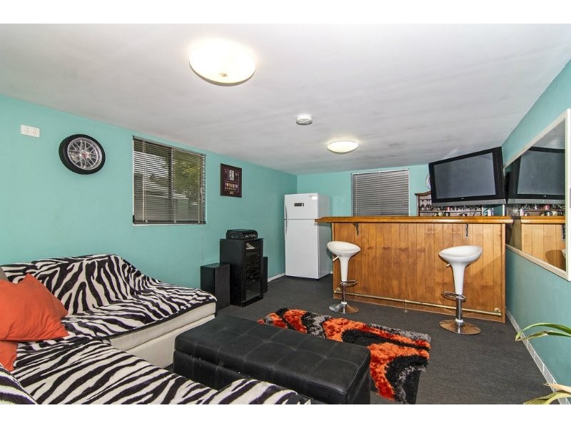18 Perina Street, Wilsonton QLD 4350