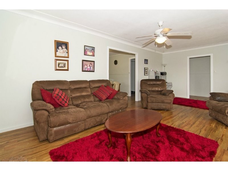 18 Perina Street, Wilsonton QLD 4350
