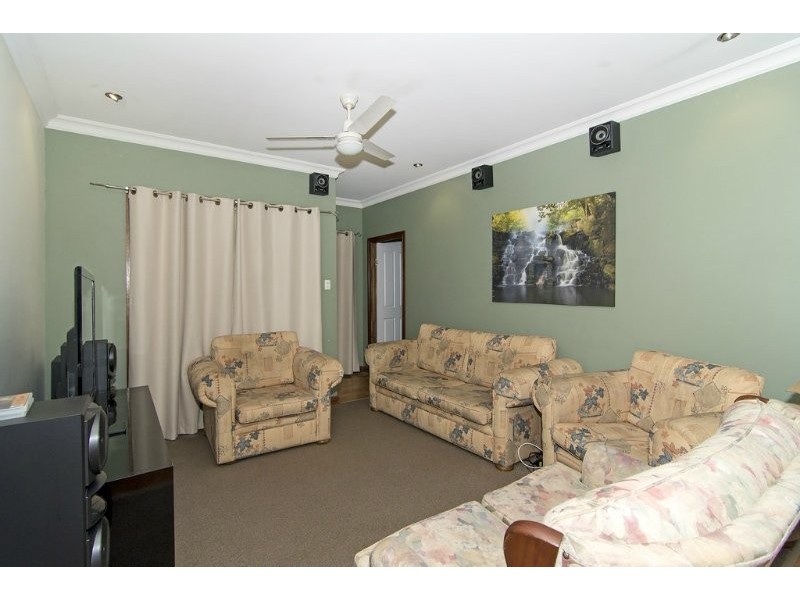 5 Finnie Street, Newtown QLD 4350