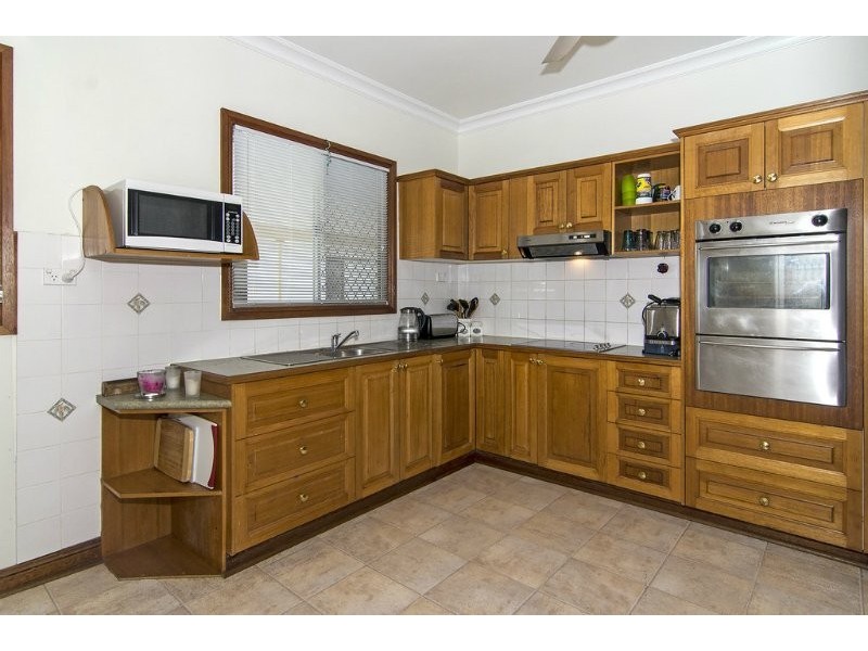 5 Finnie Street, Newtown QLD 4350