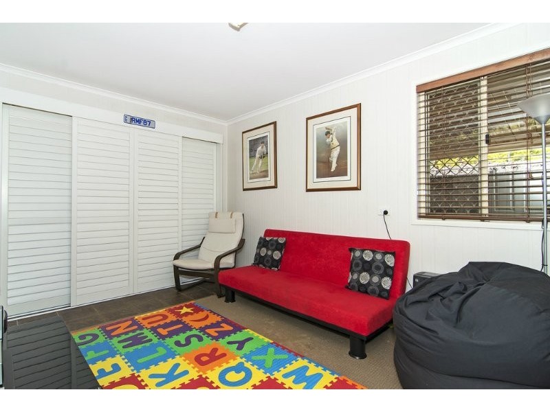 555 Hume Street, Kearneys Spring QLD 4350