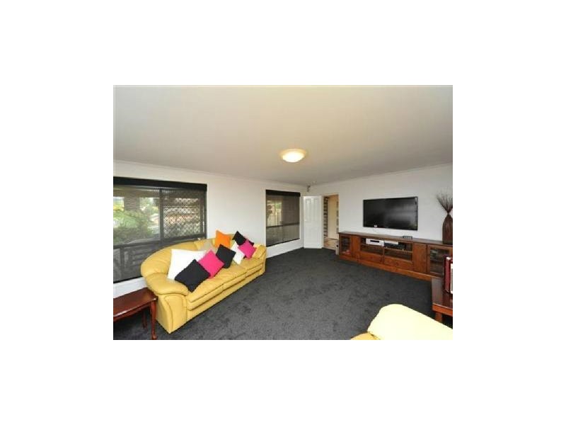 275 Mackenzie Street, Centenary Heights QLD 4350