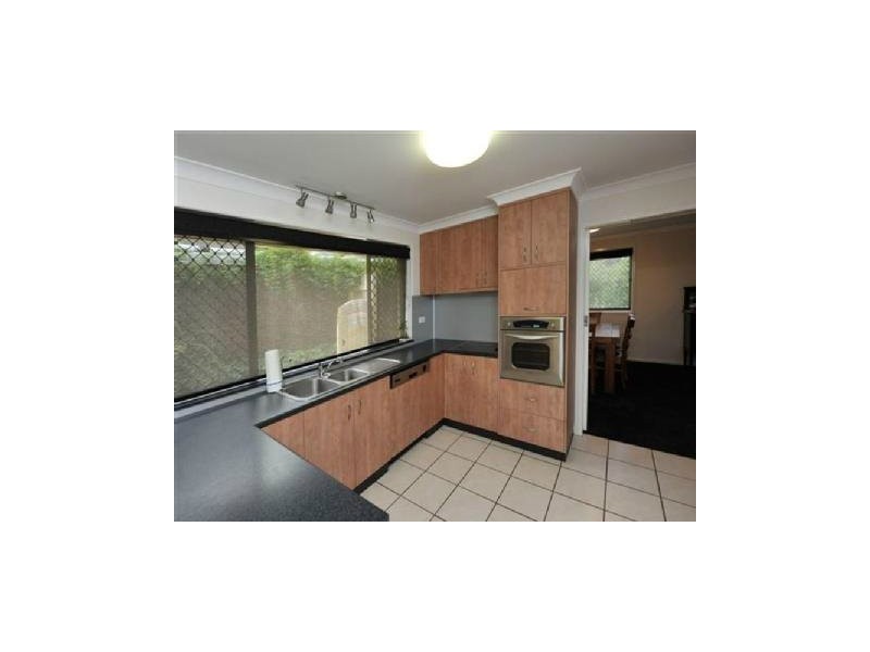 275 Mackenzie Street, Centenary Heights QLD 4350