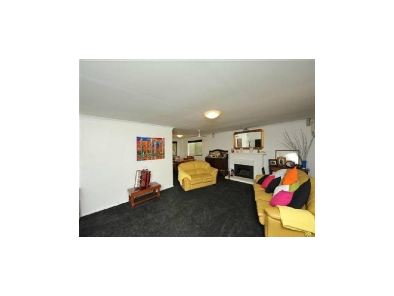 275 Mackenzie Street, Centenary Heights QLD 4350