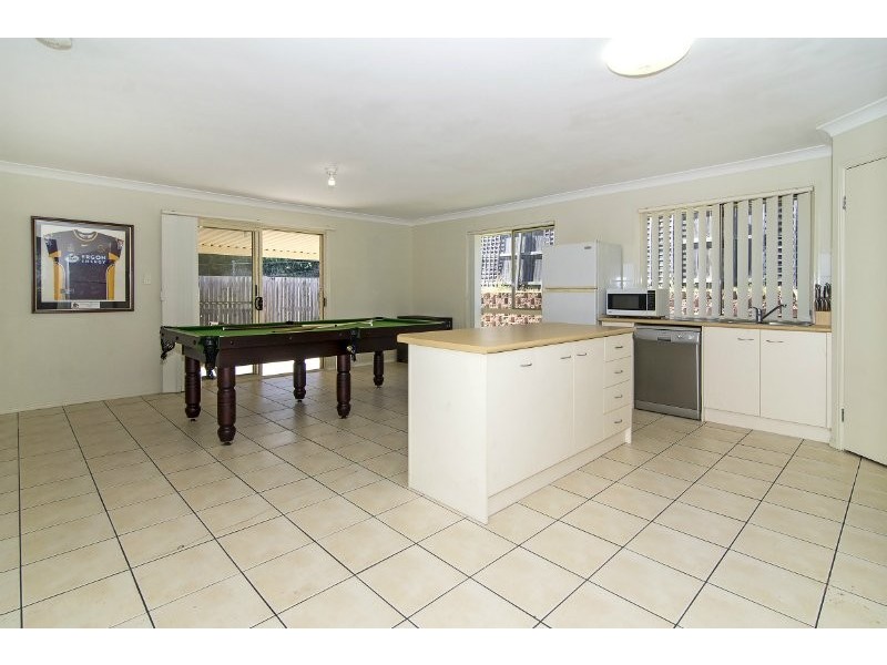 9 Harrison Court, Darling Heights QLD 4350