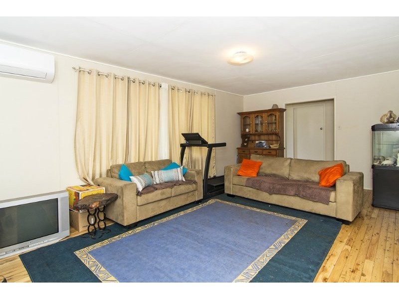17 Dalgleish Street, South Toowoomba QLD 4350