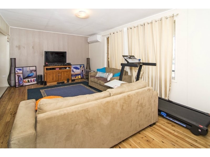 17 Dalgleish Street, South Toowoomba QLD 4350