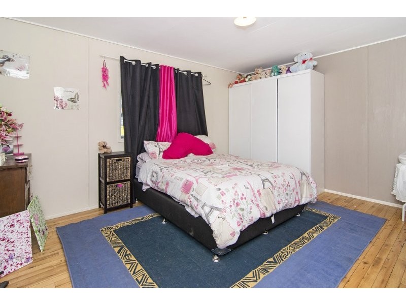 17 Dalgleish Street, South Toowoomba QLD 4350