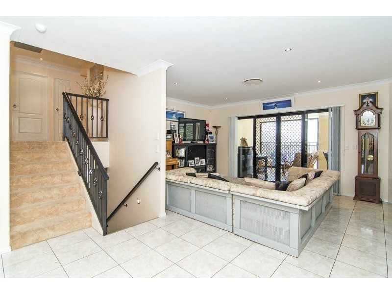 21 Rangeview Drive, Top Camp QLD 4350