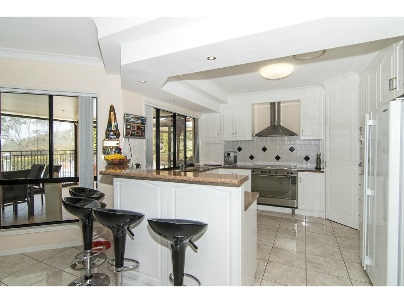 21 Rangeview Drive, Top Camp QLD 4350