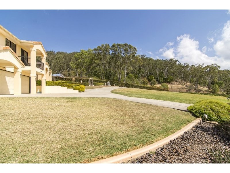 21 Rangeview Drive, Top Camp QLD 4350
