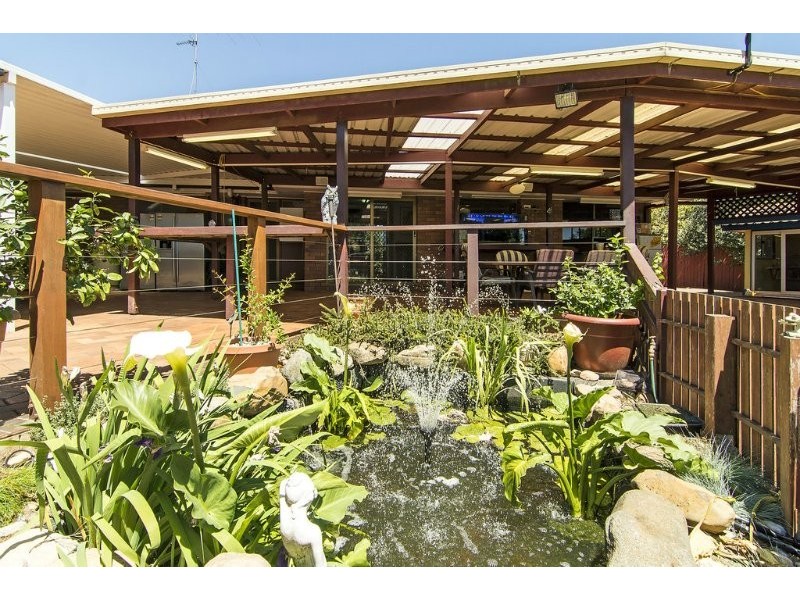 1 Bader Court, Wilsonton QLD 4350