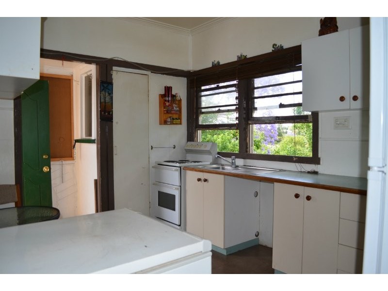 29 Yeates Street, Harlaxton QLD 4350