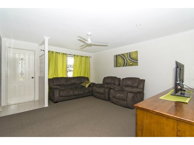 8 Satinwood Court, Glenvale QLD 4350
