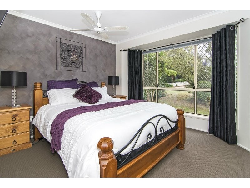 8 Satinwood Court, Glenvale QLD 4350