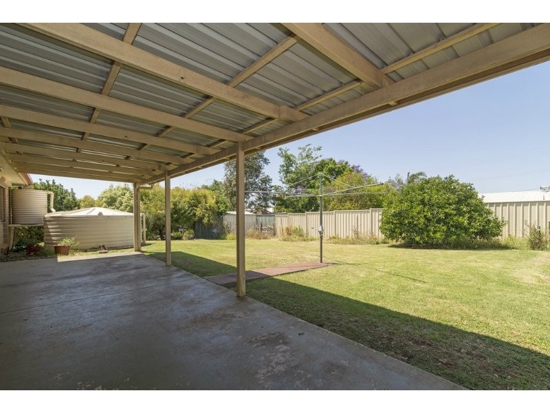 44 Riethmuller Street, Kearneys Spring QLD 4350