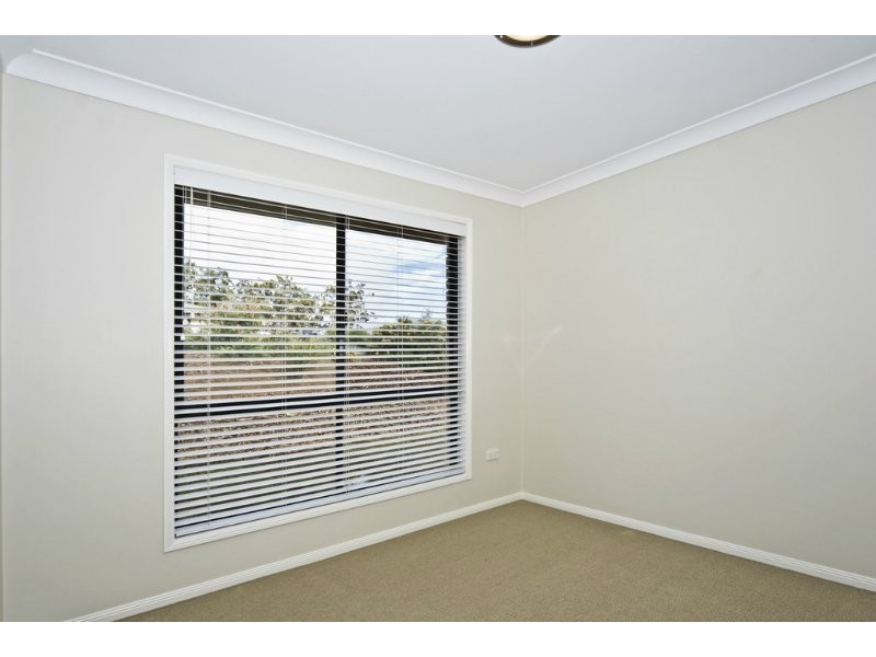 14 Holly Avenue, Highfields QLD 4352