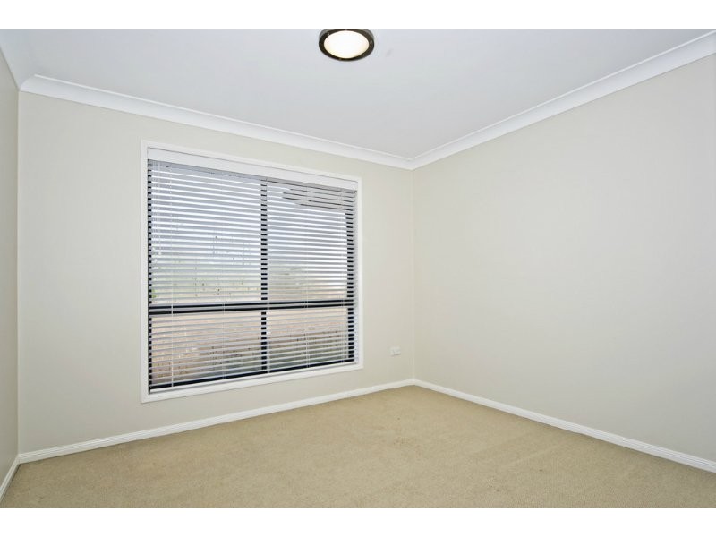 14 Holly Avenue, Highfields QLD 4352