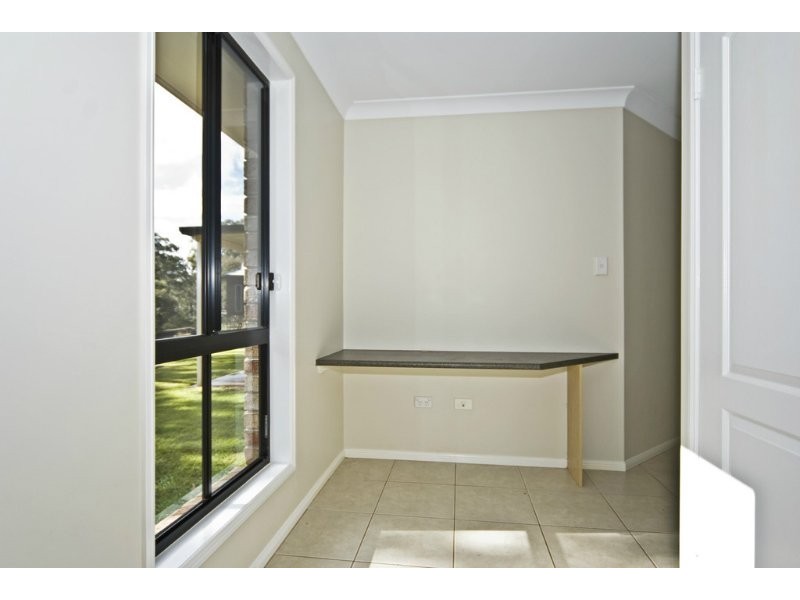 14 Holly Avenue, Highfields QLD 4352