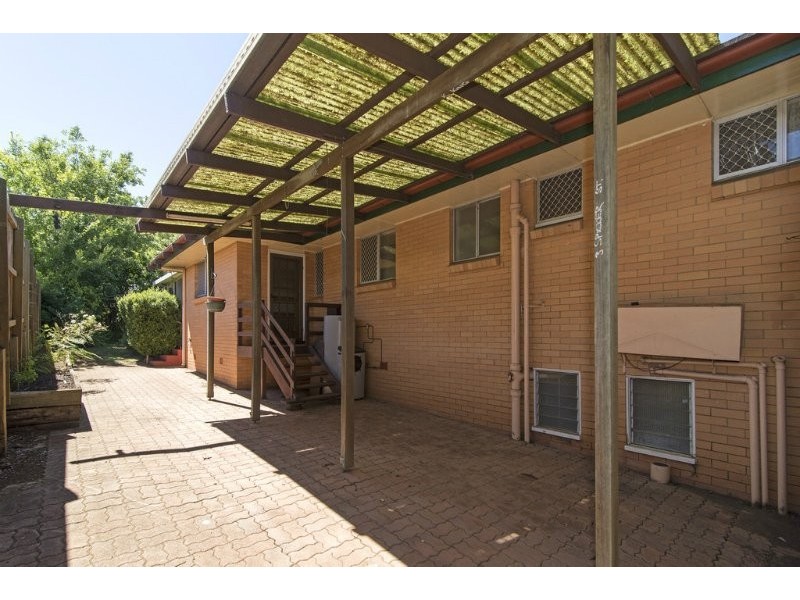 3 Spieker Street, Mount Lofty QLD 4350
