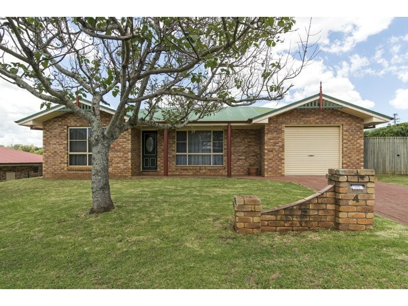 4 Kurtz Street, Kearneys Spring QLD 4350