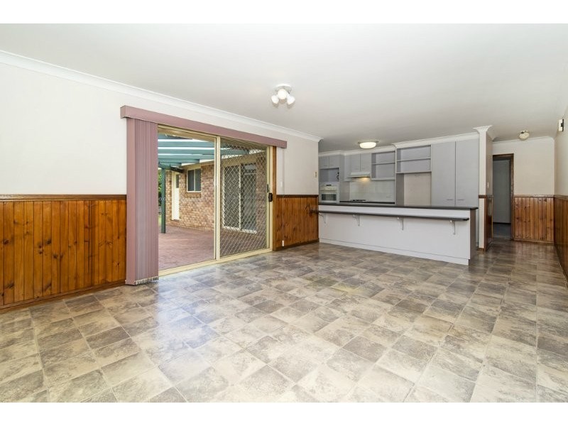 4 Kurtz Street, Kearneys Spring QLD 4350