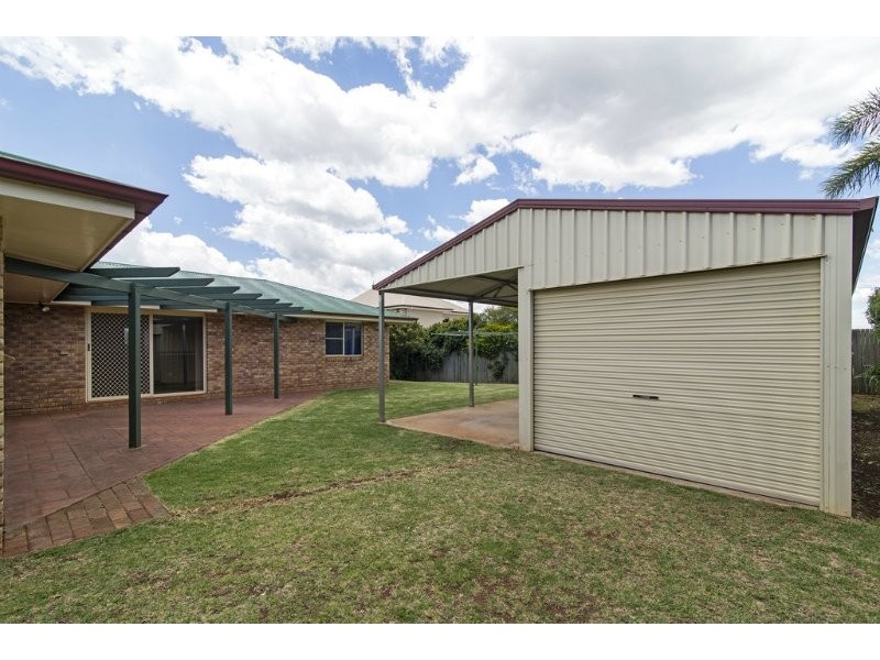 4 Kurtz Street, Kearneys Spring QLD 4350