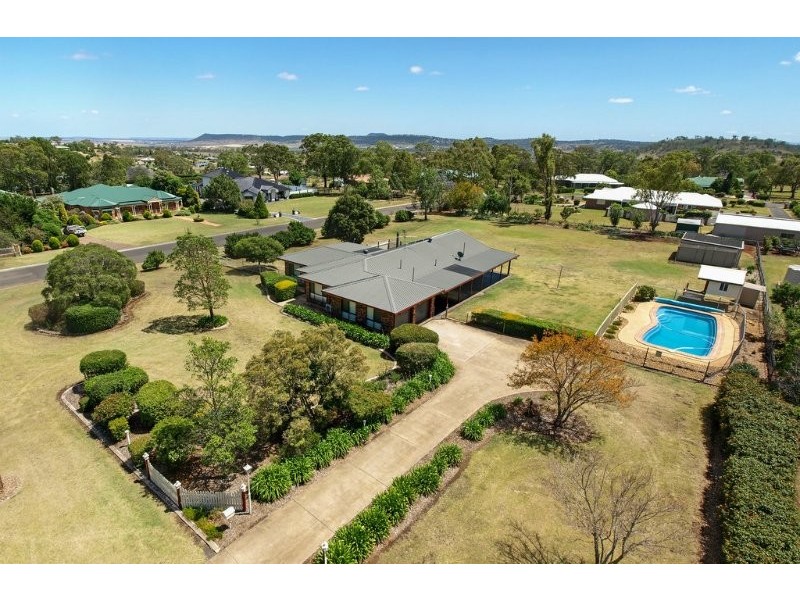 2 Katim Court, Cotswold Hills QLD 4350