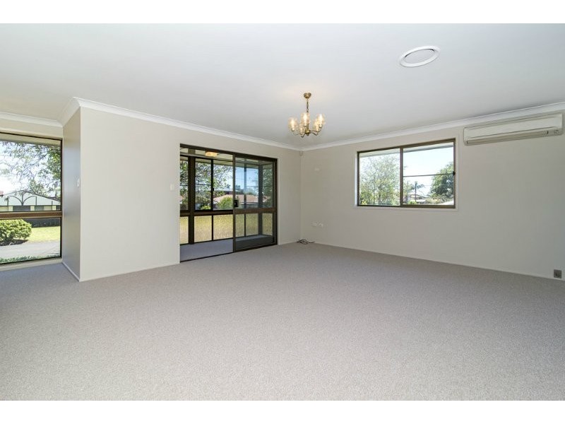 24 Edzill Street, Wilsonton Heights QLD 4350