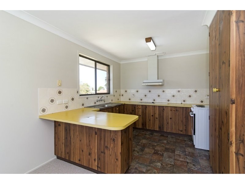 24 Edzill Street, Wilsonton Heights QLD 4350