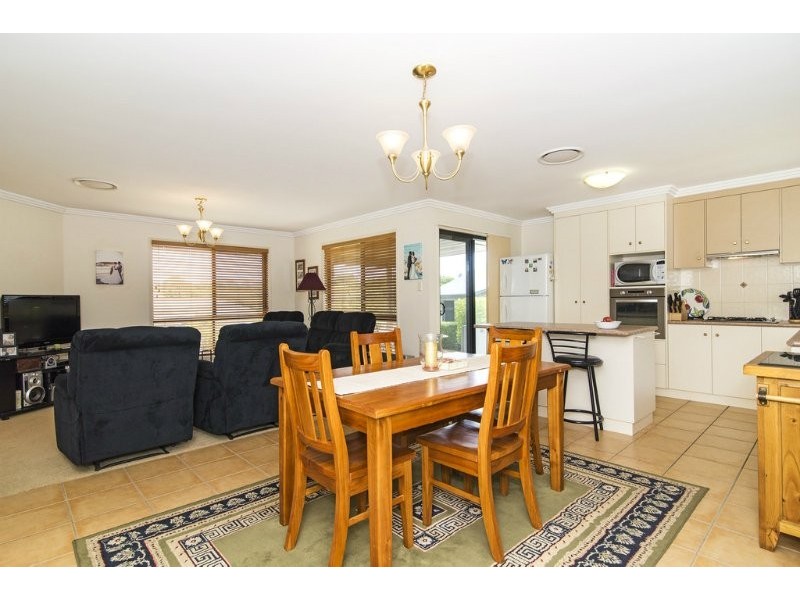 7/1 Cossart Street, Centenary Heights QLD 4350