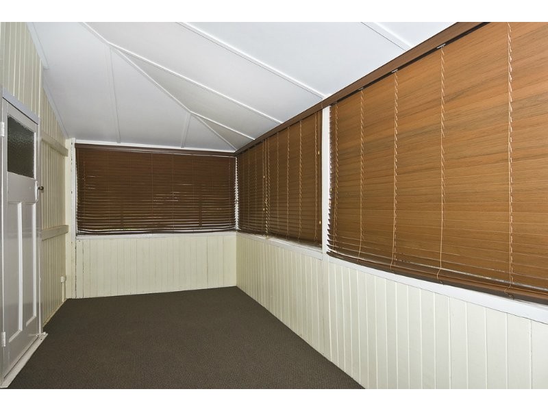 14 Sidney Street, North Toowoomba QLD 4350