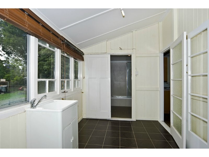 14 Sidney Street, North Toowoomba QLD 4350