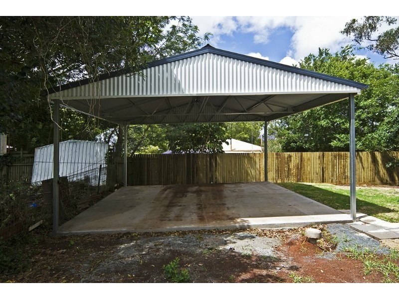 14 Sidney Street, North Toowoomba QLD 4350