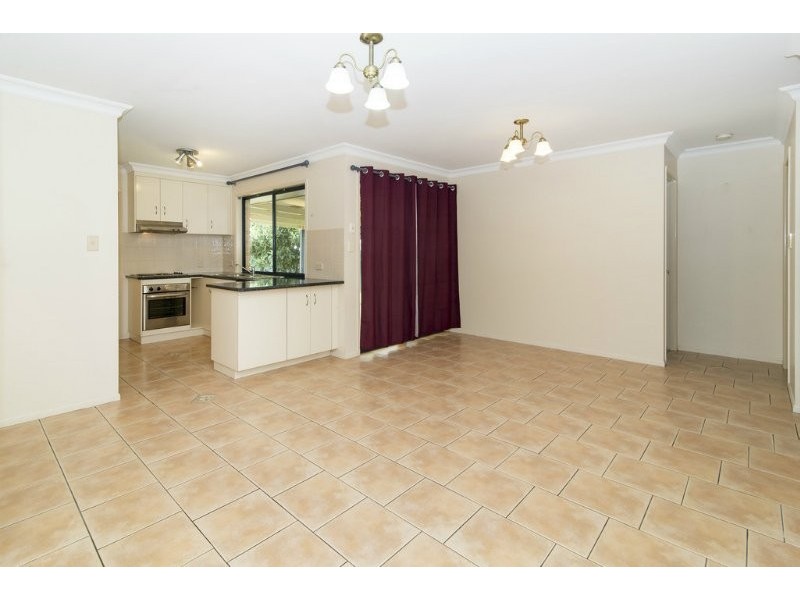 1 Lillian Court, Harristown QLD 4350