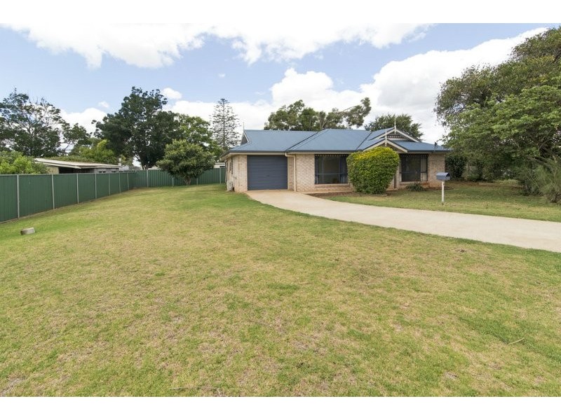 1 Lillian Court, Harristown QLD 4350