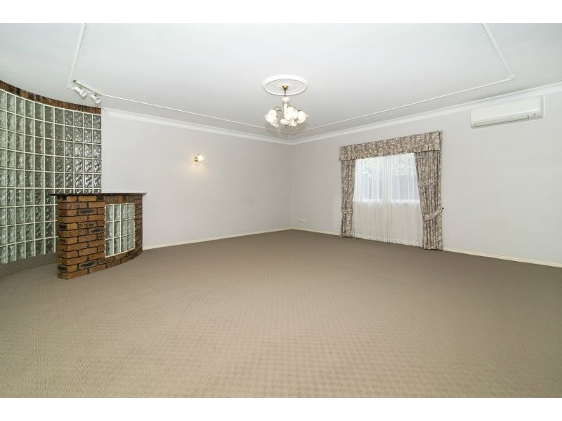 19 Fern Drive, Kearneys Spring QLD 4350