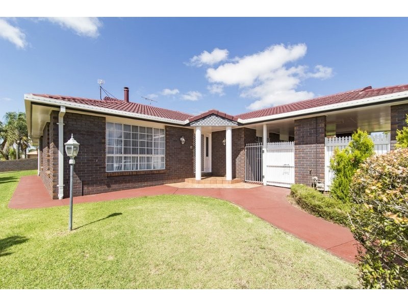 19 Fern Drive, Kearneys Spring QLD 4350