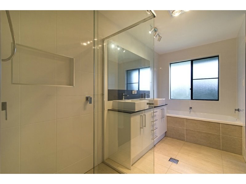 32 Ferguson Road, Westbrook QLD 4350