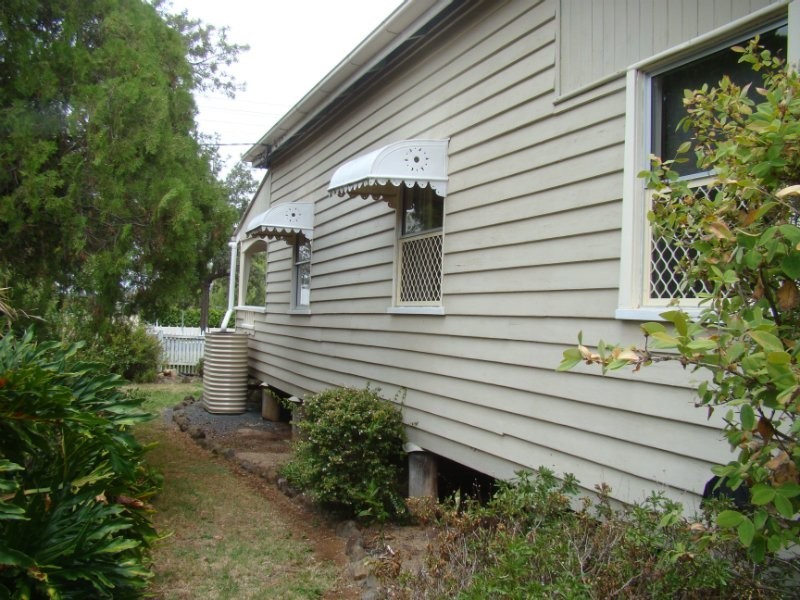 37 Hume Street, Pittsworth QLD 4356