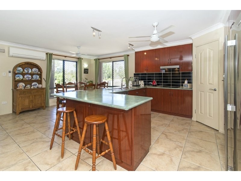 22 Penfolds Road, Murphys Creek QLD 4352