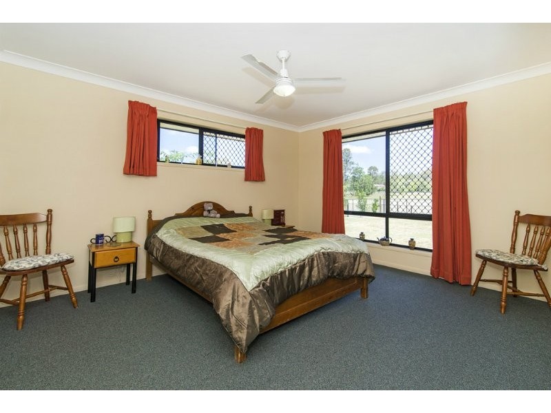22 Penfolds Road, Murphys Creek QLD 4352