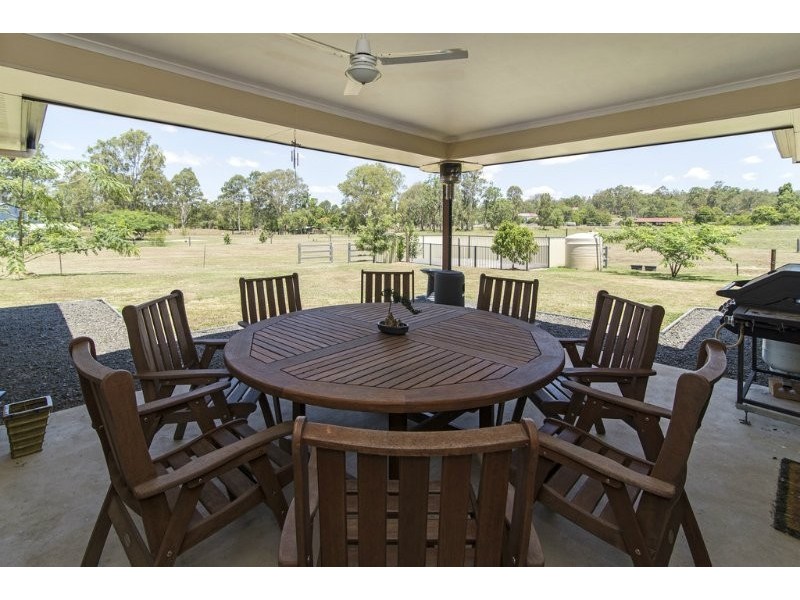 22 Penfolds Road, Murphys Creek QLD 4352