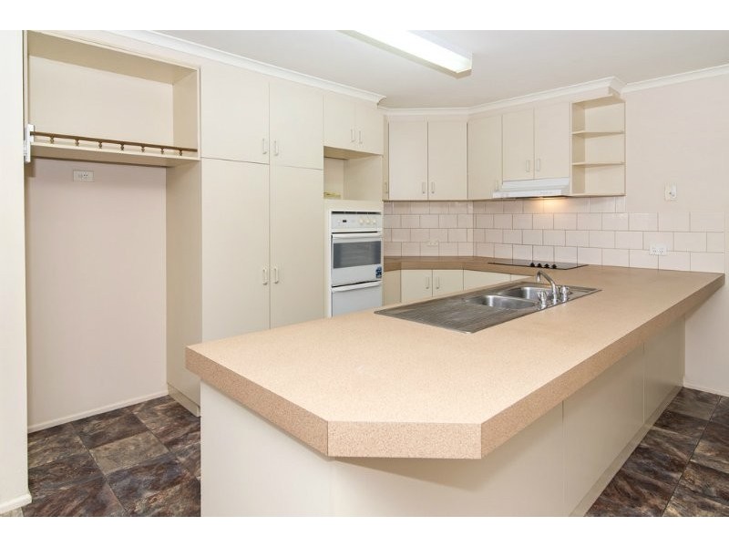 5 Dandelion Drive, Middle Ridge QLD 4350