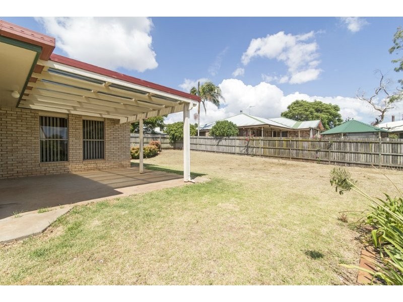 5 Dandelion Drive, Middle Ridge QLD 4350